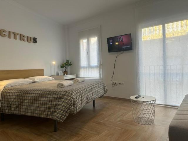 Citrus Suite By Alhaurin Loft City Center 알하우린데라토레 외부 사진